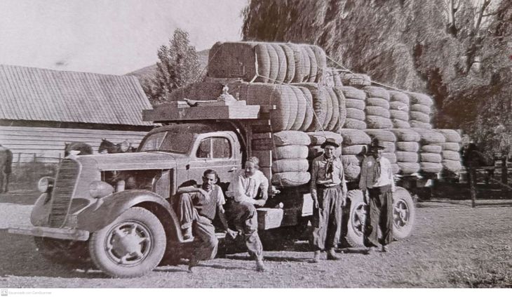 Don Bernardo y Don Andrés Larminat en Cerro de los Pinos. Foto: gentileza SRN. Don Bernardo y Don Andrés Larminat en Cerro de los Pinos. Foto: gentileza SRN.