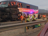 Trágico choque de 4 colectivos en Chile: hay 6 muertos y más de 40 heridos