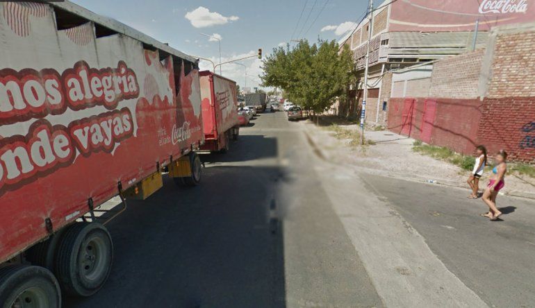 Encontraron a un camionero muerto en el interior de su vehículo