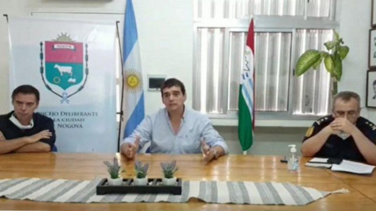Intendente de Nogoyá: Sé que no es fácil convivir con tu señora y tus hijos