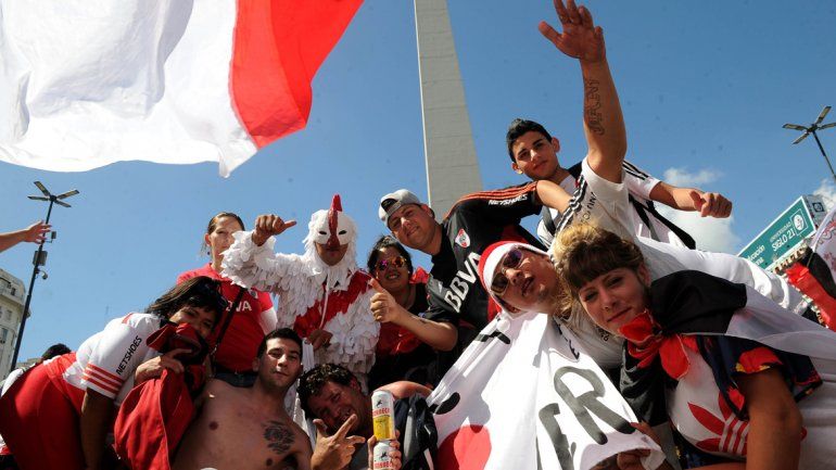 La hinchada ganó.&nbsp; El público de River copó Japón y Buenos Aires.