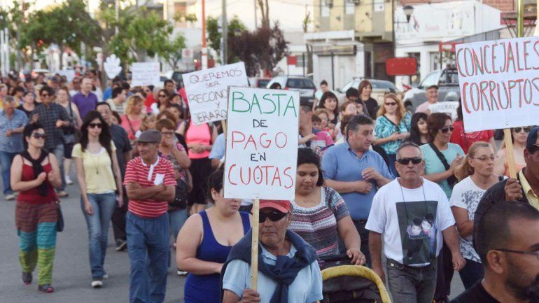 Los empleados quieren que se normalice el pago de sueldos.