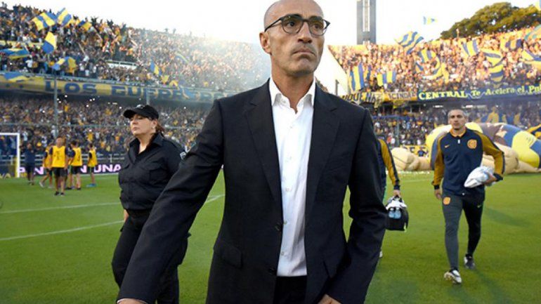 El equipo de Paolo Montero quiere meterse en puestos coperos.