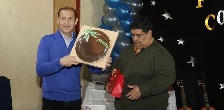 Omar Gutiérrez, durante el acto aniversario de Los Catutos. Omar Gutiérrez, durante el acto aniversario de Los Catutos.