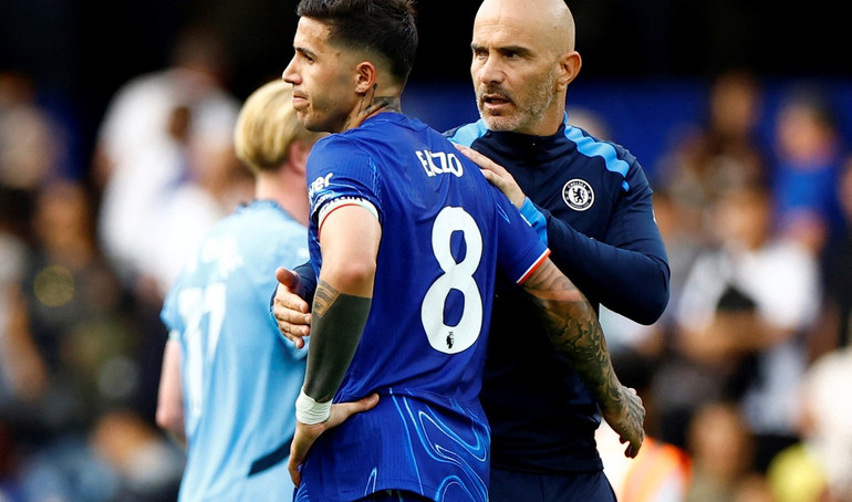 Sorpresa en la Premier League: el Chelsea de Enzo Fernández se quedó sin DT
