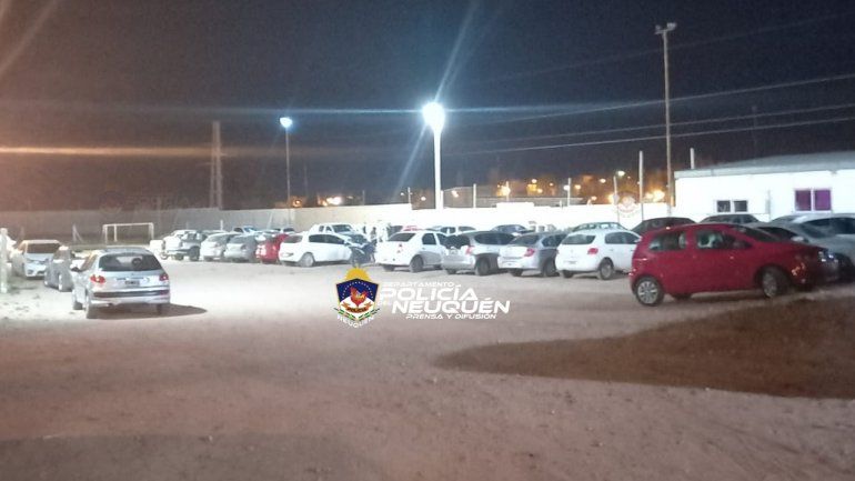 La Policía desactivó la fiesta en el club deportivo con mucha polémica.