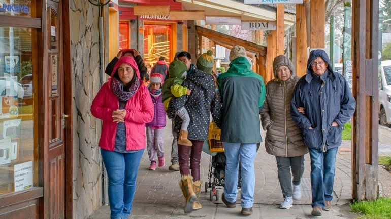 Con el dólar caro, se llenó de chilenos la cordillera