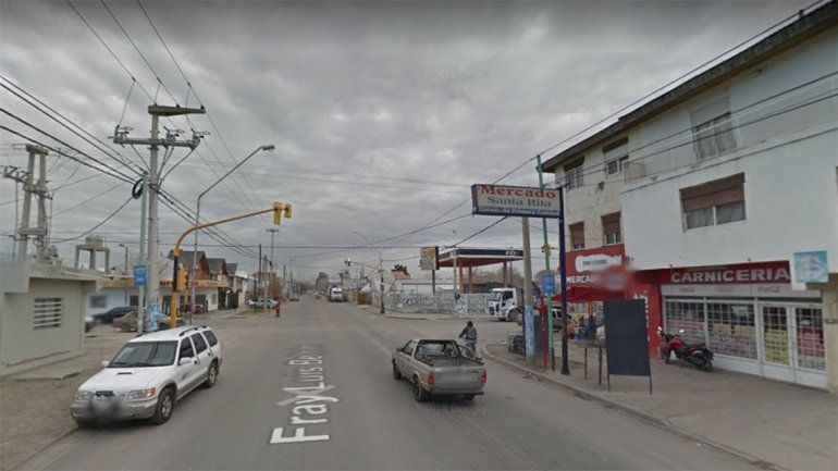 Conducía tan borracho que se quedó dormido en un semáforo