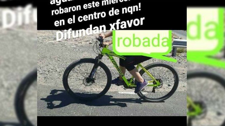 Le robaron la bicicleta mientras estaba en el cajero