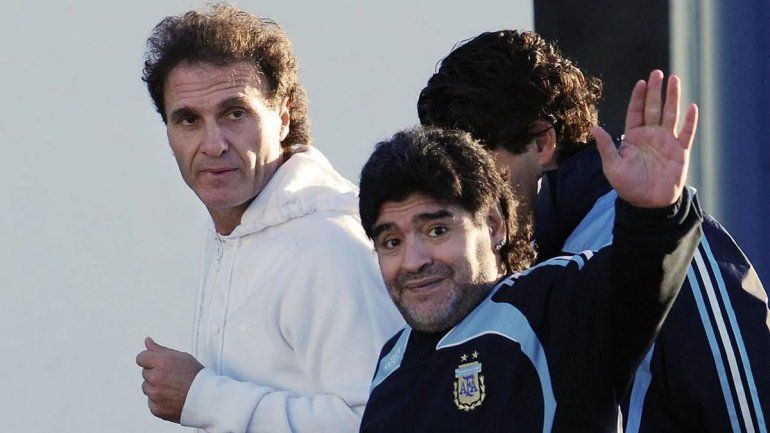 Ruggeri con Maradona en tiempos felices.