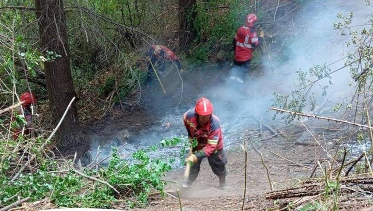 Con el incendio controlado