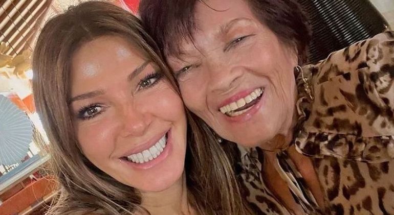 Catherine Fulop lloró y contó la dura vida de su mamá, Cleopatra