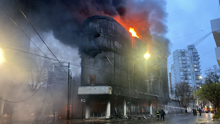El incendio del depósito de electrodomésticos en La Plata
