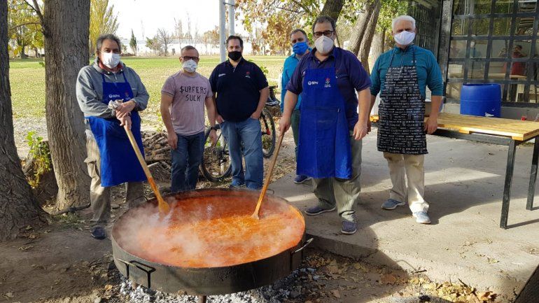 Neuquén Rugby ayuda a comedores comunitarios con su 3° Tiempo Solidario