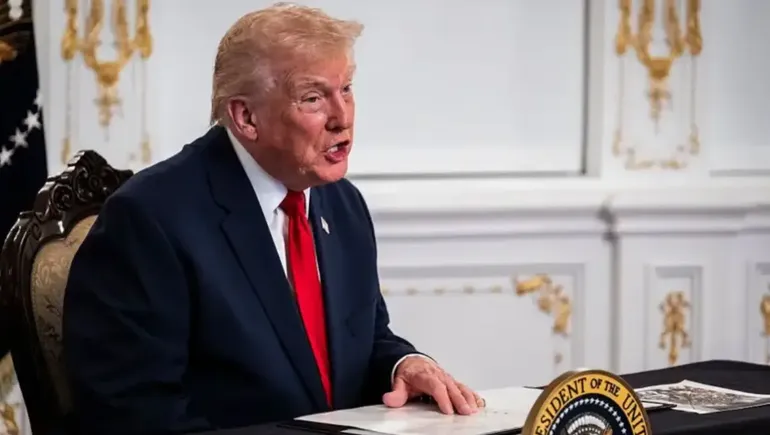 Trump llamó al cierre total del espacio aéreo en Venezuela