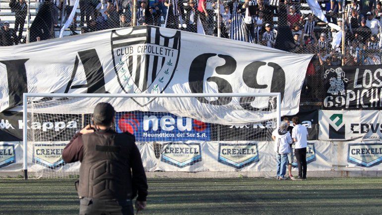 La Visera no será suspendida y se jugará lo que resta del partido.