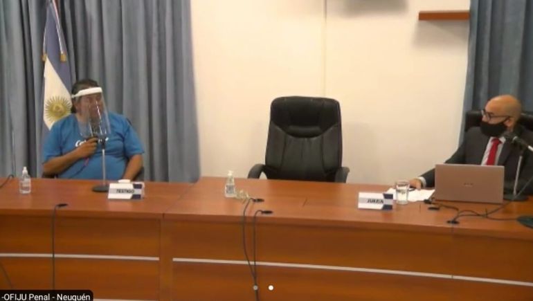 Se desarrolla el juicio por jurados por el femicidio de Cristina Ancatén, ocurrido en Centenario.