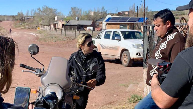El norte neuquino, protagonista de una docu-serie en moto