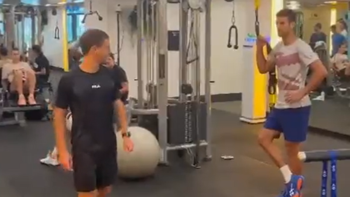 ¿que miras, bobo?: el desopilante momento entre djokovic y schwartzman ¿que miras, bobo?: el desopilante momento entre djokovic y schwartzman