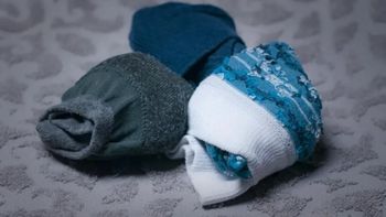 Guardar las medias en bolitas es un hábito doméstico muy extendido. Guardar las medias en bolitas es un hábito doméstico muy extendido.