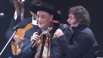 Javier Milei y el Chaqueño Palavecino en Jesús María Javier Milei y el Chaqueño Palavecino en Jesús María