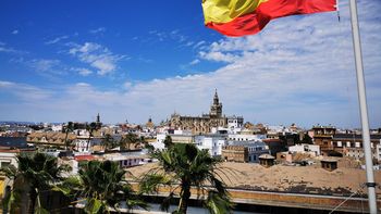 pueblos espanoles ofrecen vivienda y pagan miles de euros para vivir alli: ¿cuales son? pueblos espanoles ofrecen vivienda y pagan miles de euros para vivir alli: ¿cuales son?