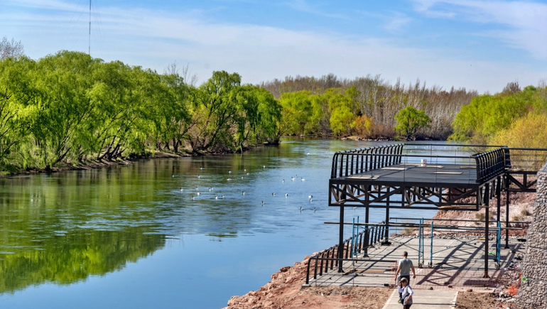 El paseo costero en Neuquén sumará otro mirador El paseo costero en Neuquén sumará otro mirador