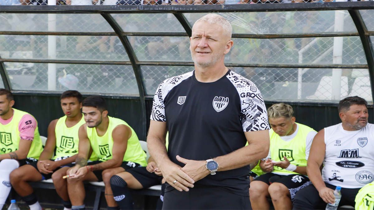 El equipo de Cipolletti para jugar el sábado con Círculo Deportivo