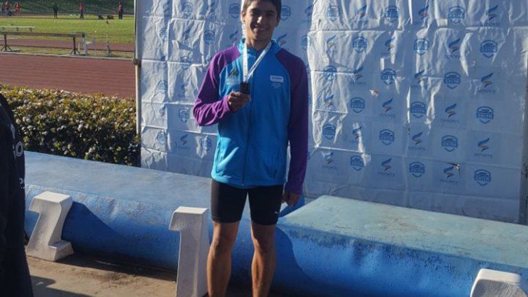 Eduardo Reinhols logró la medalla de plata en los 300 metros. 