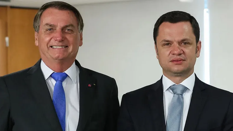 Ex ministro de Bolsonaro detenido por facilitar ataques en Brasilia