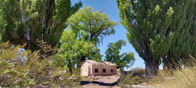 La vivienda de Vialidad, el primer hogar de Juan Sánchez y sus padres, luego de dejar La Estancia La Blanca.