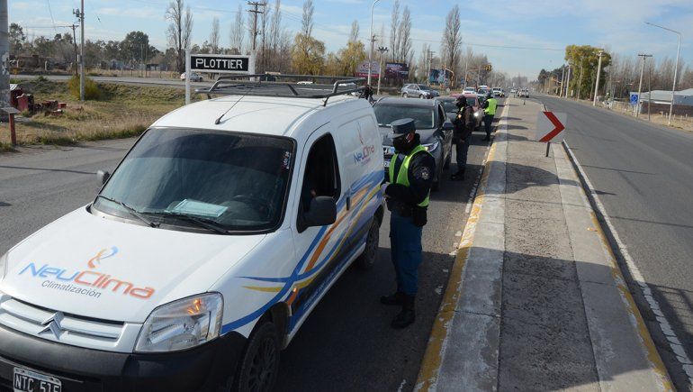 Plottier y Centenario: nuevos controles rechazaron a cientos de autos