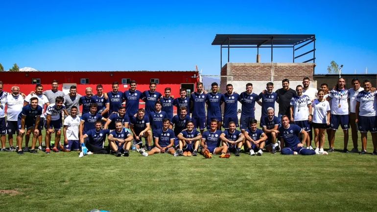 Vergüenza: cuál es el jugador que abandonó un equipo de Primera antes de debutar