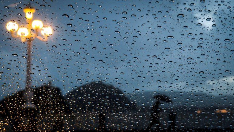 ¿Qué significa soñar con lluvia?
