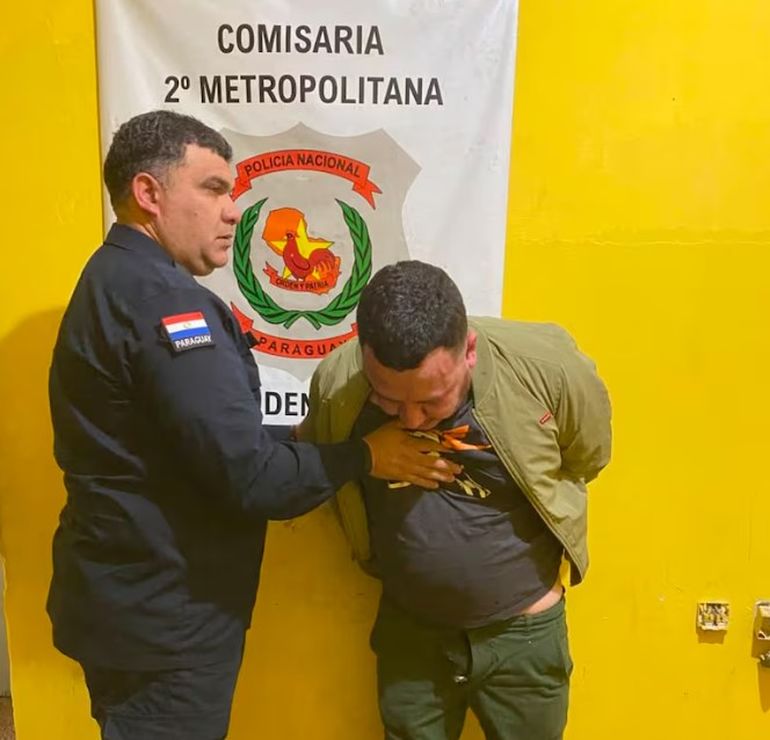 José Gabriel Leguizamón Díaz, conocido como “La Vaca”, fue detenido después de su intento de escape en Asunción. José Gabriel Leguizamón Díaz, conocido como “La Vaca”, fue detenido después de su intento de escape en Asunción.