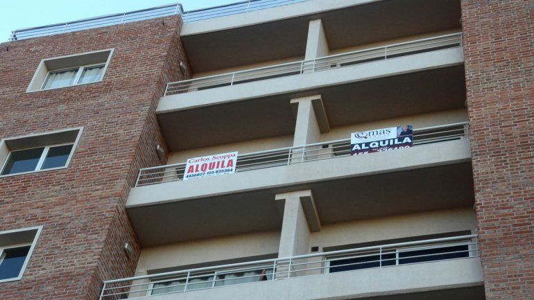 La Unión de Inquilinos festejó la sanción de la ordenanza. El intendente podría vetarla si lo cree conveniente.