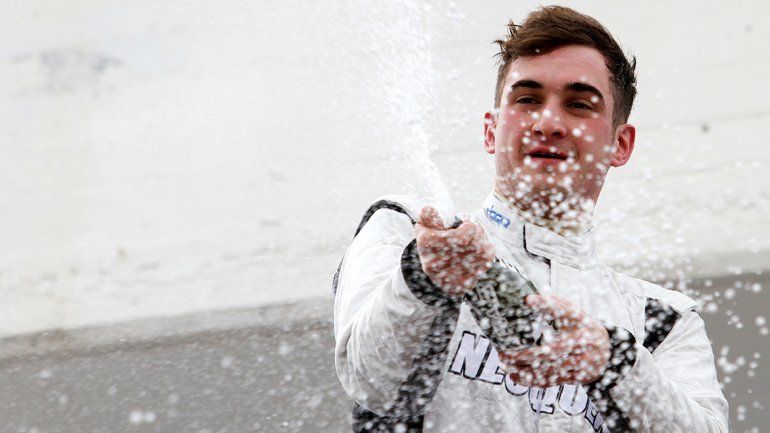 Venía de dos podios en La Plata