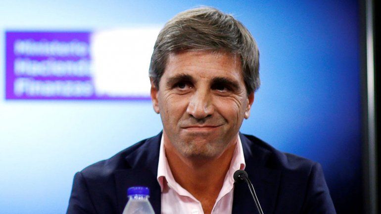 El ministro de Finanzas de la Nación hizo su defensa pública.