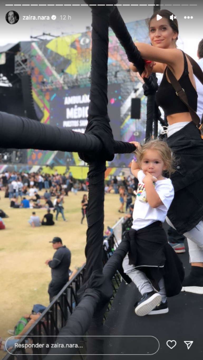Madre e hija en una de las ediciones de Lollapalooza.