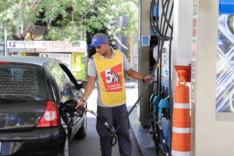 La empresa alemana detalló qué hábitos ayudan a reducir el gasto en nafta. La empresa alemana detalló qué hábitos ayudan a reducir el gasto en nafta.