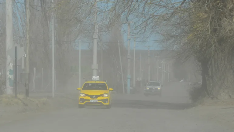 ¡Ojo! El viento seguirá en Neuquén con ráfagas de más de 100 km/h.