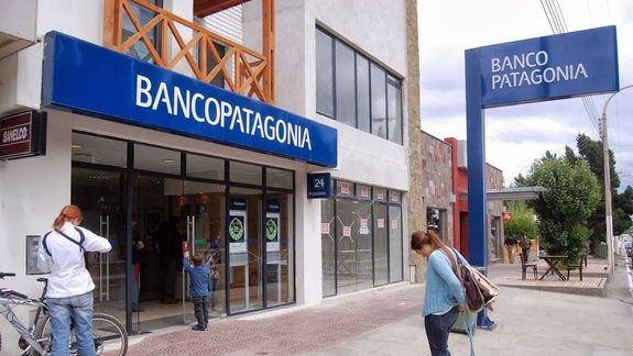 El hecho ocurrió en una sede del Banco Patagonia en la región.