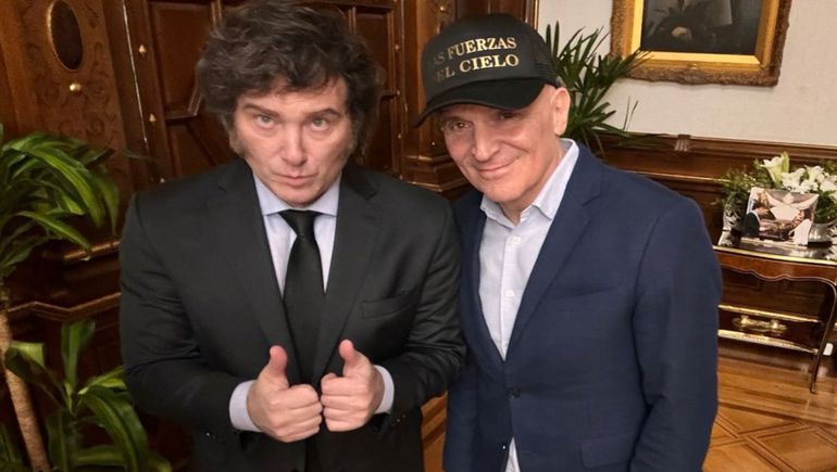 Javier Milei presentó a José Luis Espert como nuevo miembro de La Libertad Avanza.