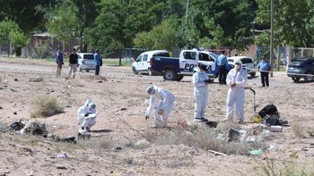 investigan el hallazgo de un hombre muerto en una zanja del barrio almafuerte investigan el hallazgo de un hombre muerto en una zanja del barrio almafuerte