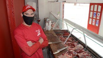 un arquero con buen lomo: heroe del rojo campeon, hoy carnicero por la crisis un arquero con buen lomo: heroe del rojo campeon, hoy carnicero por la crisis