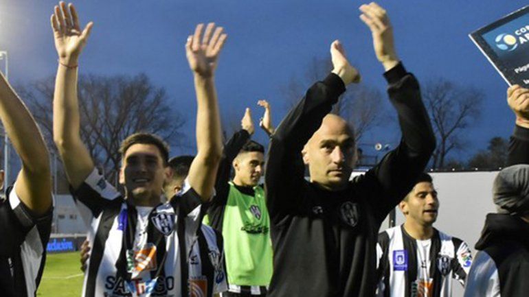 Central Córdoba eliminó a Vélez de la Copa Argentina