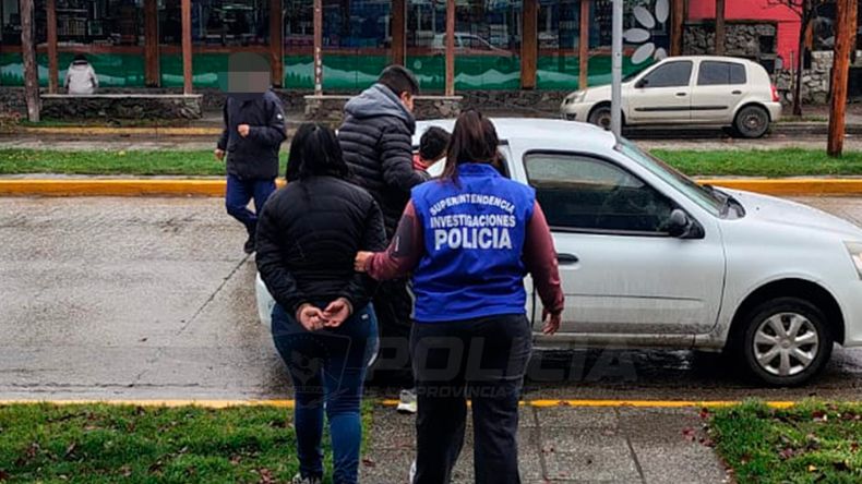Detuvieron a una pareja que habría participado de un homicidio en Centenario | LM Neuquen Detuvieron a una pareja que habría participado de un homicidio en Centenario