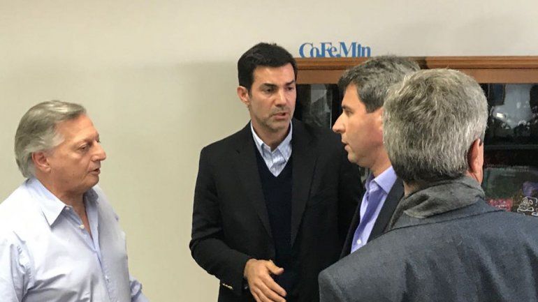 cumbre. Aranguren negoció con los gobernadores mineros.