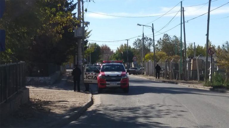 Chiste de mal gusto: una amenaza de bomba alertó al CPEM 25