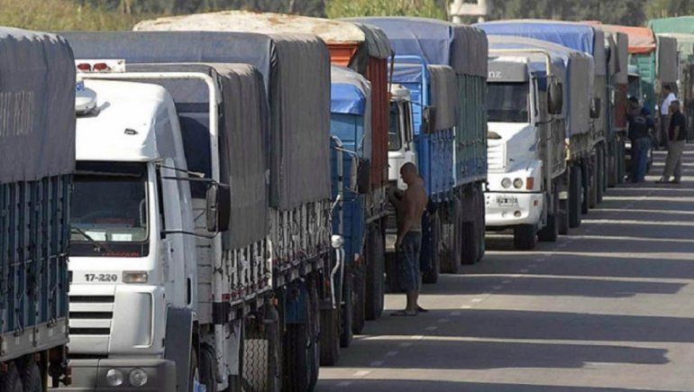 Camioneros garantiza transporte para evitar el desabastecimiento